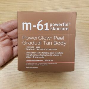 M-61 Powerful Skincare PowerGlow Peel Gradual Tan Body - 10 Treatments
